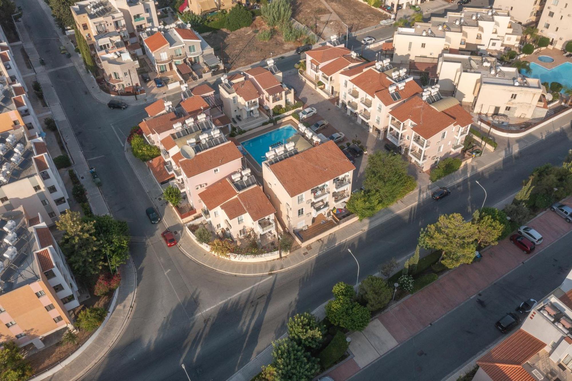 Limnos Gardens Lejlighed Paphos Eksteriør billede